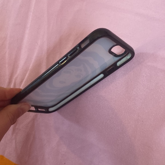 Casetify black and white phone case - Picture 2 of 2